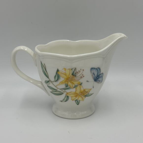 Lenox Butterfly Meadow by Louise Le Luyer Tea Service Creamer Porcelain - Picture 1 of 9